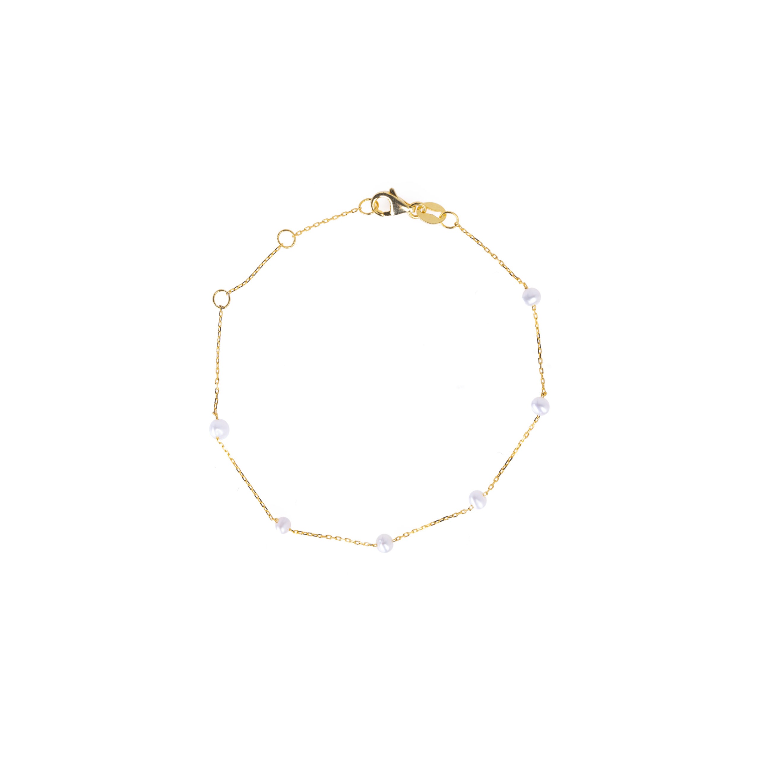 Gold bracelet with freshwater pearls